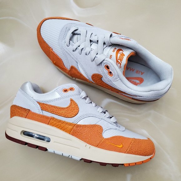 Nike Women's Air Max 1 Magma Orange - Picture 6 of 10